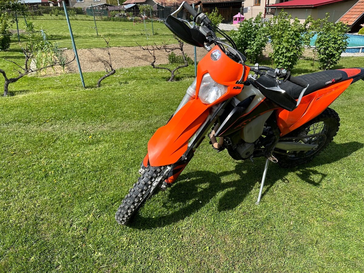 Predám Ktm exc-f 250, model 2020, TP + ŠPZ