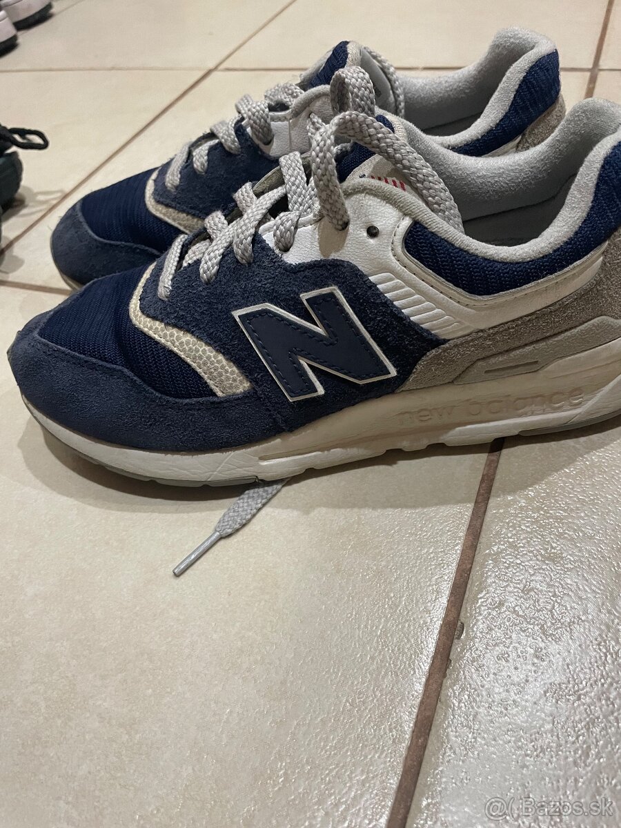 36 New Balance chlapčenská obuv