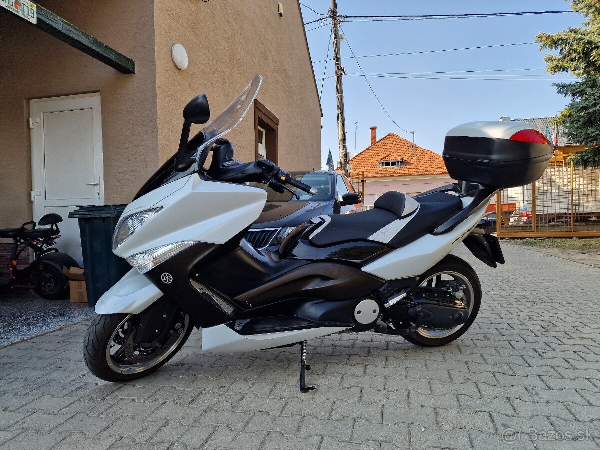 Yamaha T-Max 500 XP 44k (benzín)