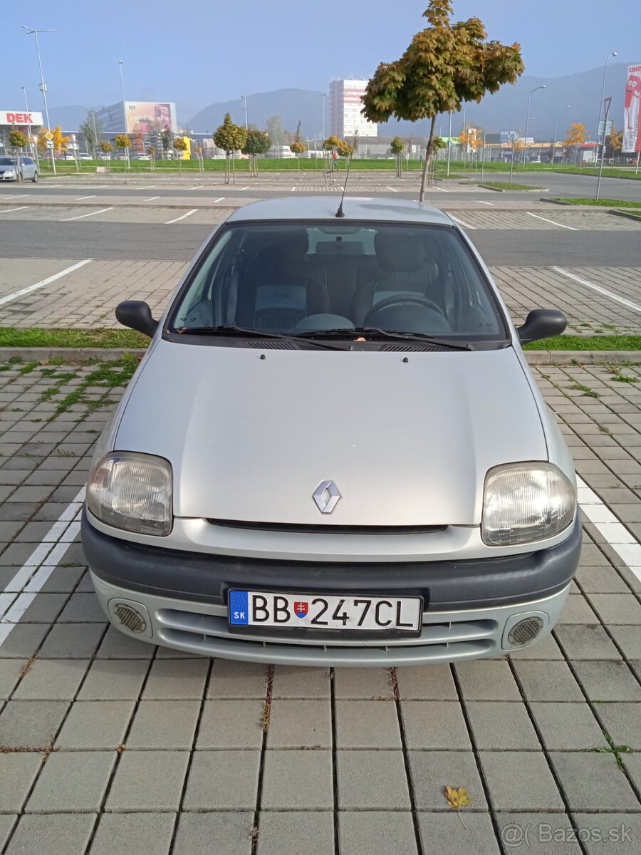 Renault Clio + strešný nosič