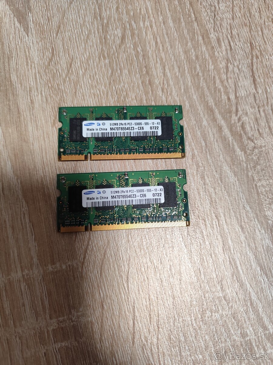 2x 512MB DDR2 pamäte