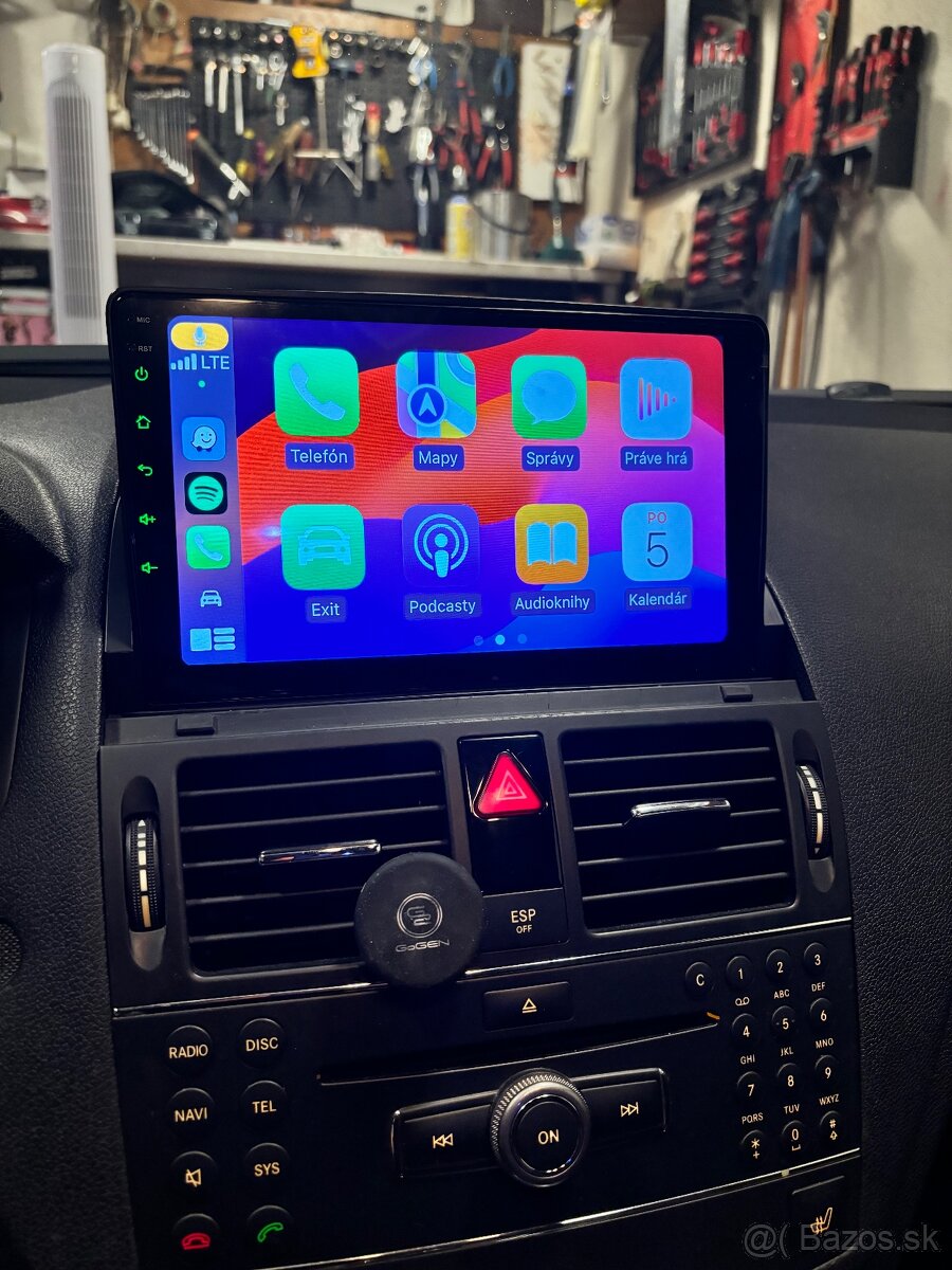 Android rádio na Mercedes W204