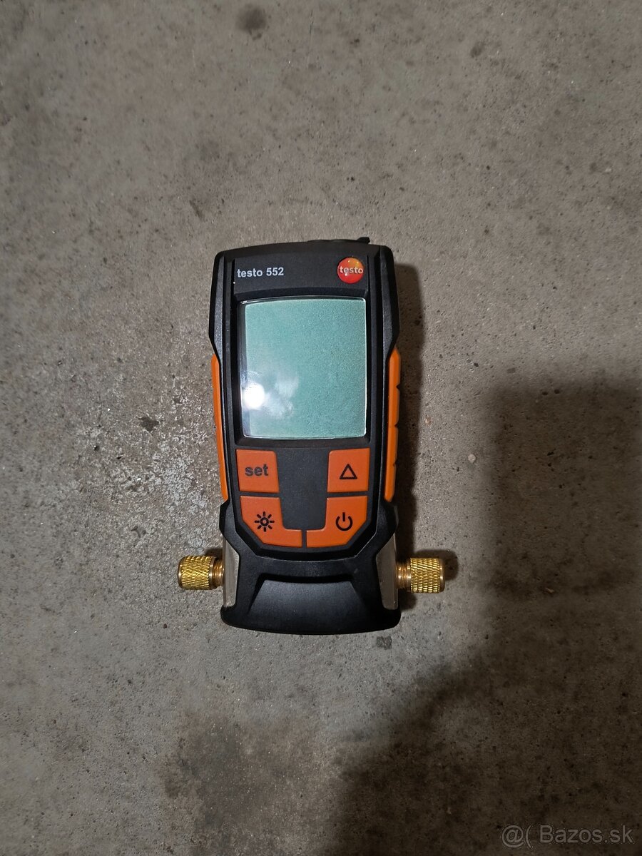 Testo 552 digitalny vakuometer