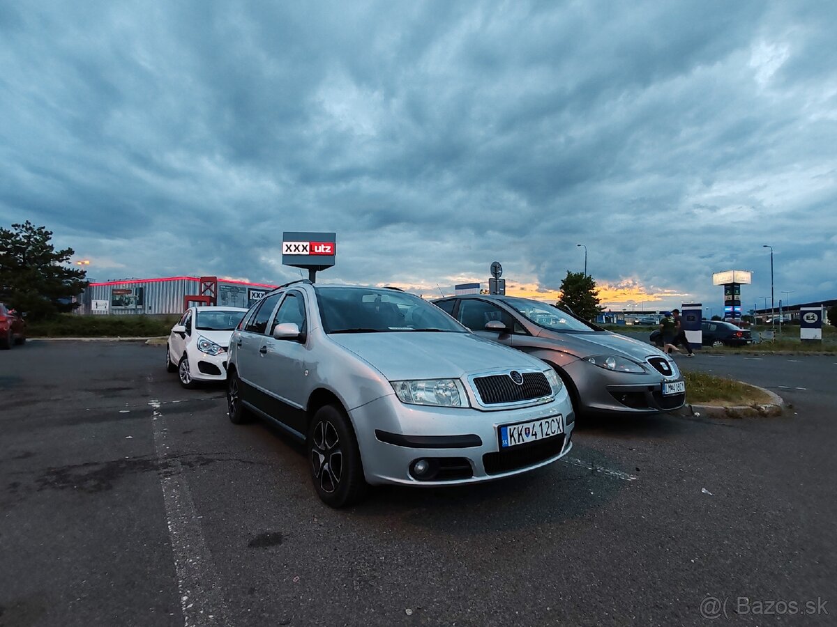 Škoda Fabia 1.2 benzín 47kw 2007r.v.