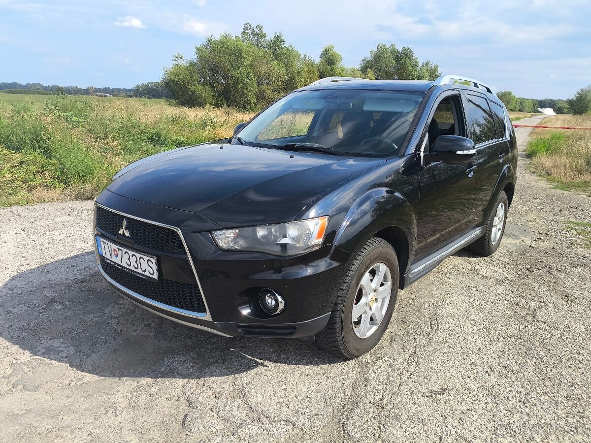 Mitsubishi Outlander 2.0 MIVEC Intense 2WD