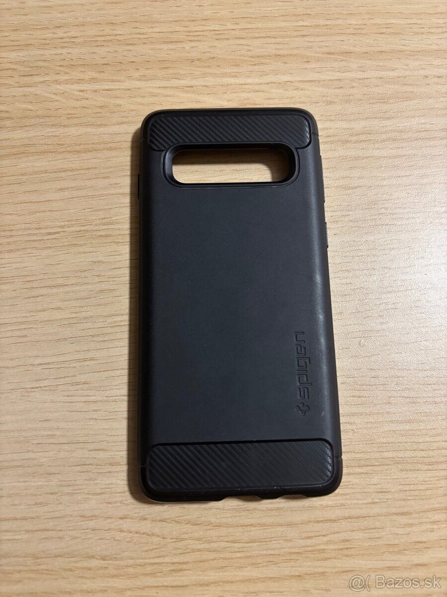 Spigen obal na Samsung Galaxy S10