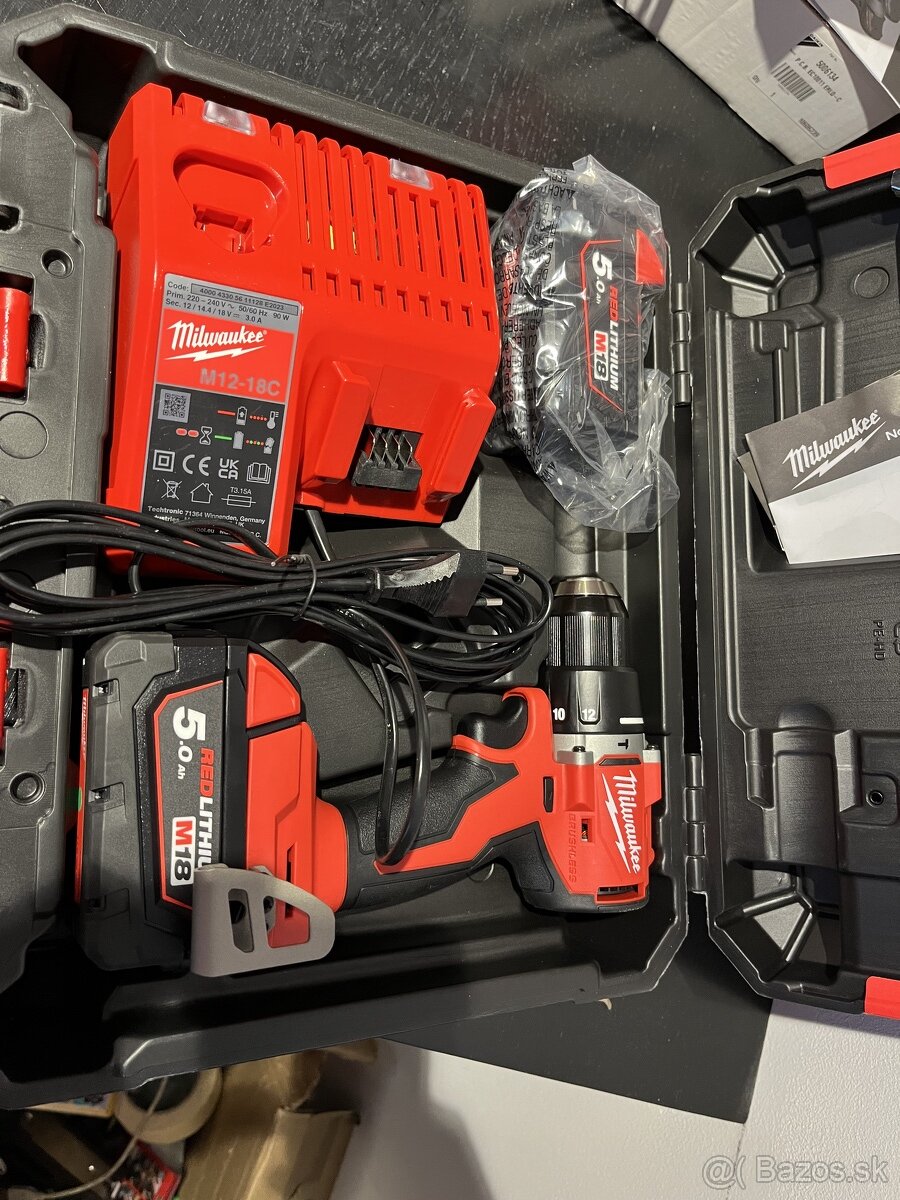 Milwaukee M18BLPDRC-502C 18V 2 x 5.0Ah Li-Ion RedLithium