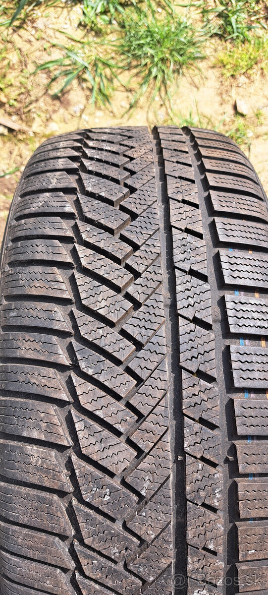 1ks zimna pneu Continental 225/40R18