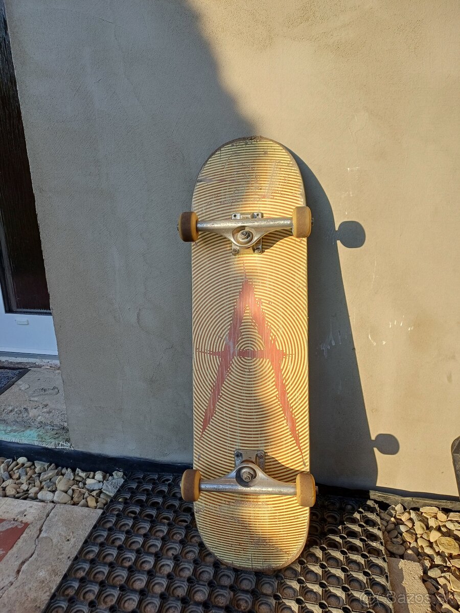 Predám skateboard