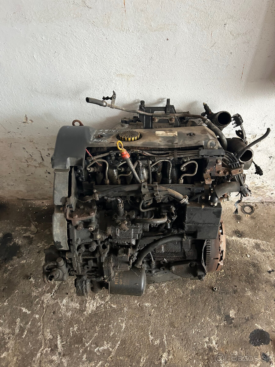 Motor 2,8HDI 8140.43S 94KW Peugeot Citroen komplet