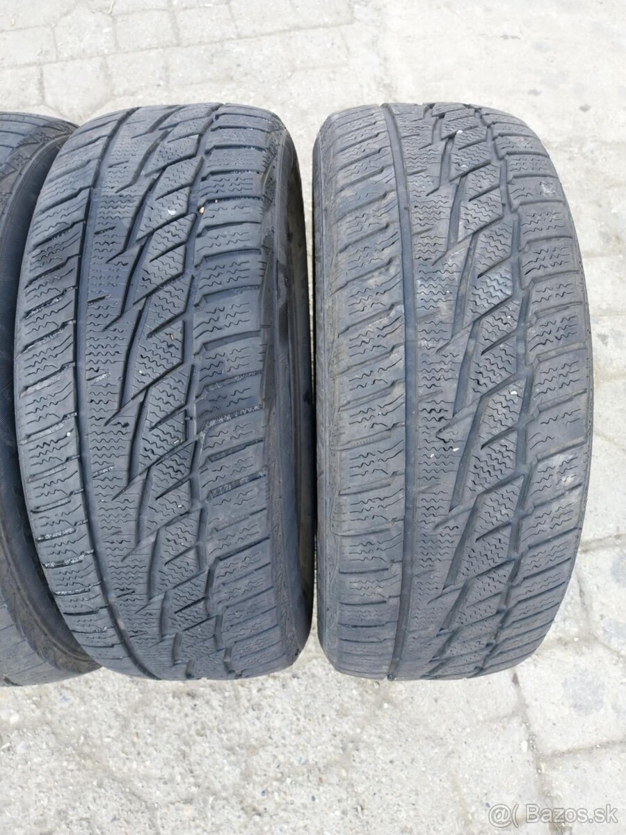 Zimne pneumatiky 205/55R16