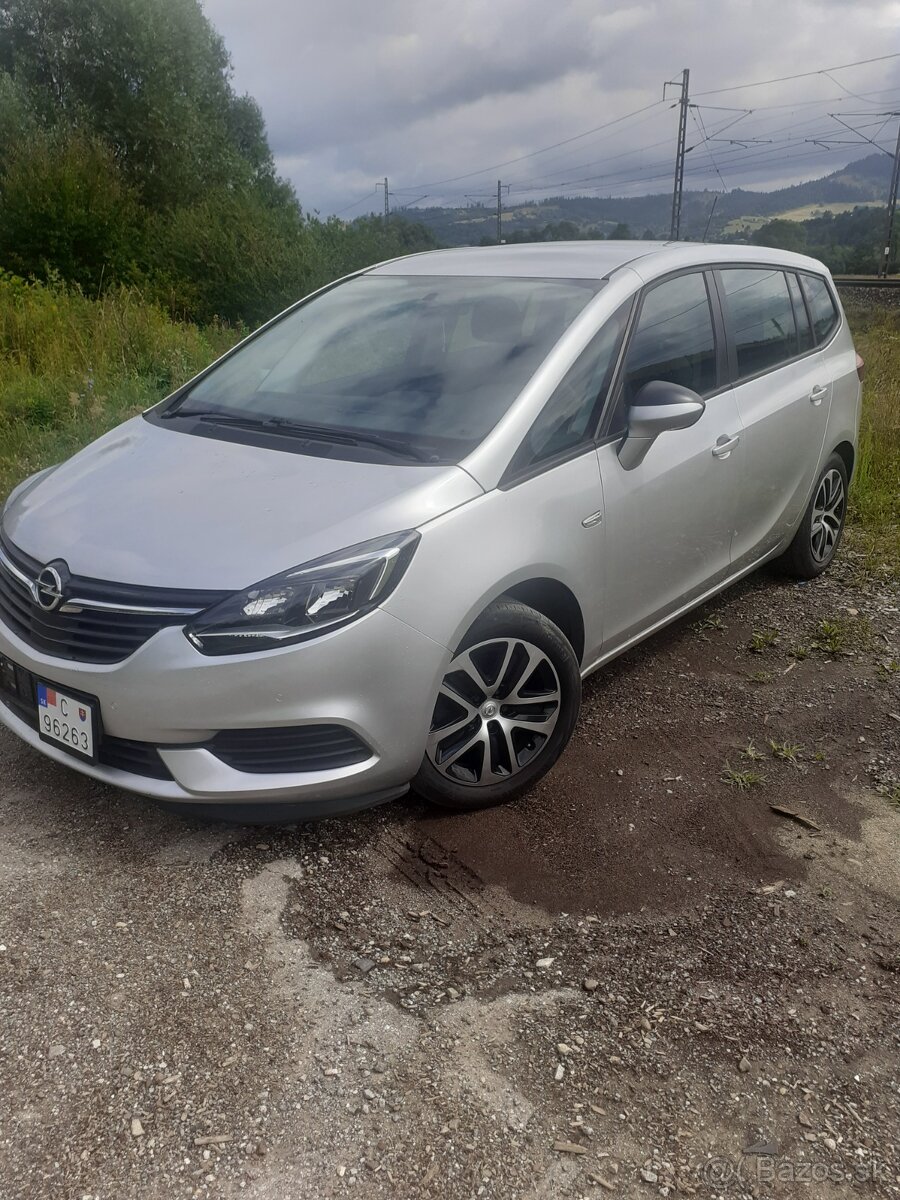 Opel Zafira Tourer