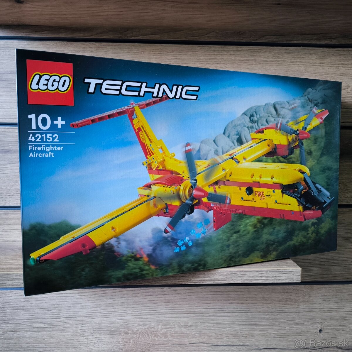 LEGO Technics HASIČSKÉ LIETADLO (set č. 42152)