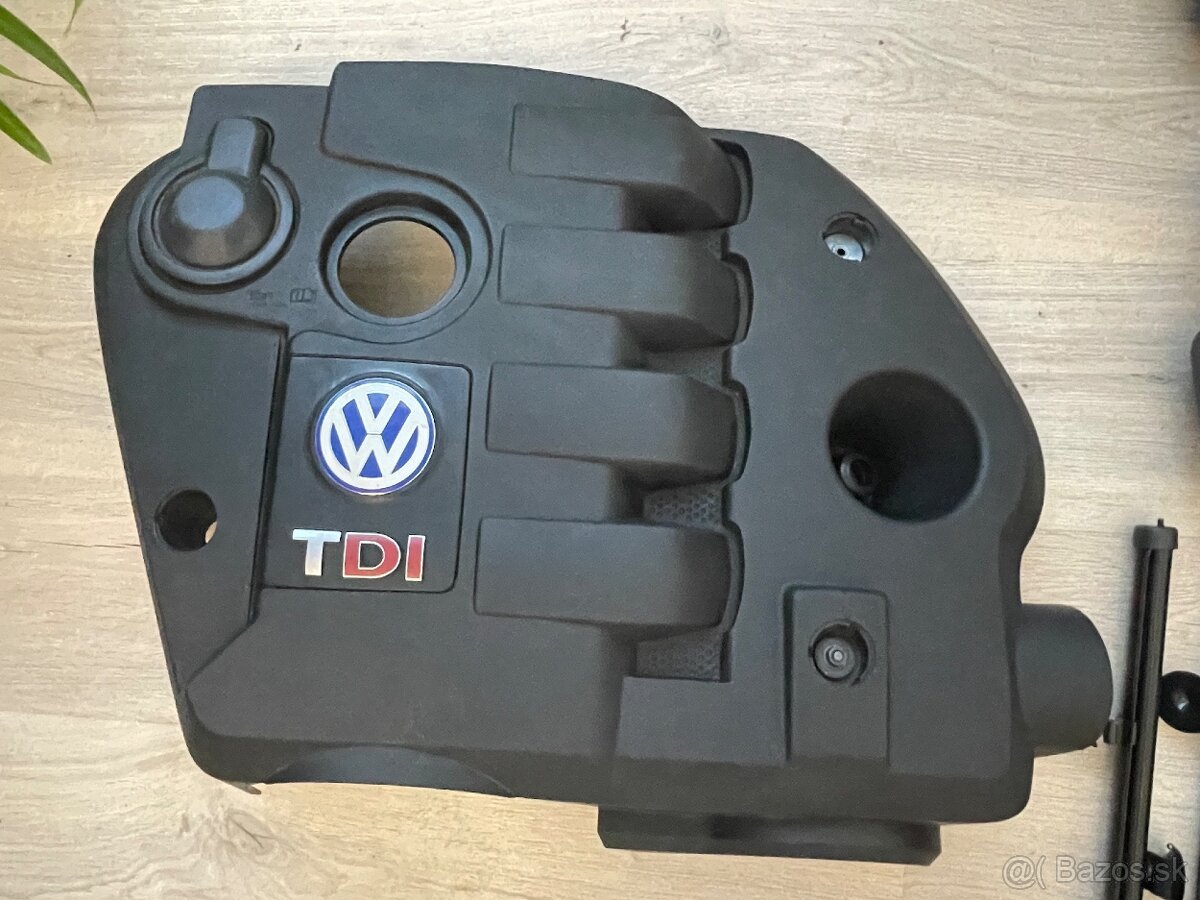 Predám kryt motora VW 1.9 TDi