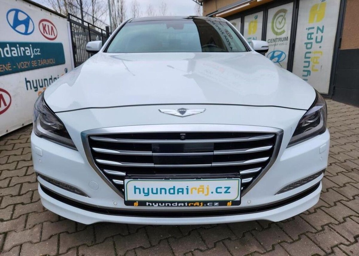 Hyundai Genesis 3.8-TOP-PREMIUM-PRAV.SERVIS