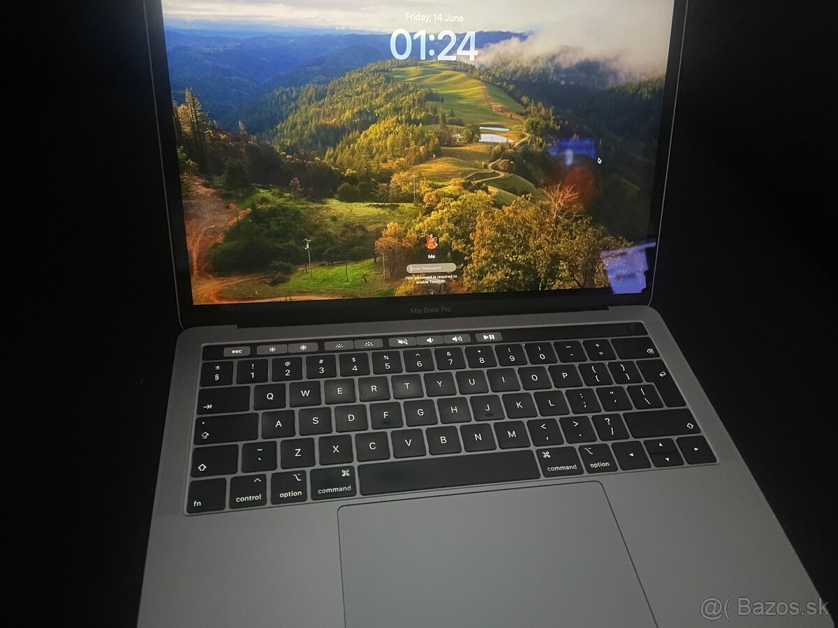 MacBook Pro 13 2019