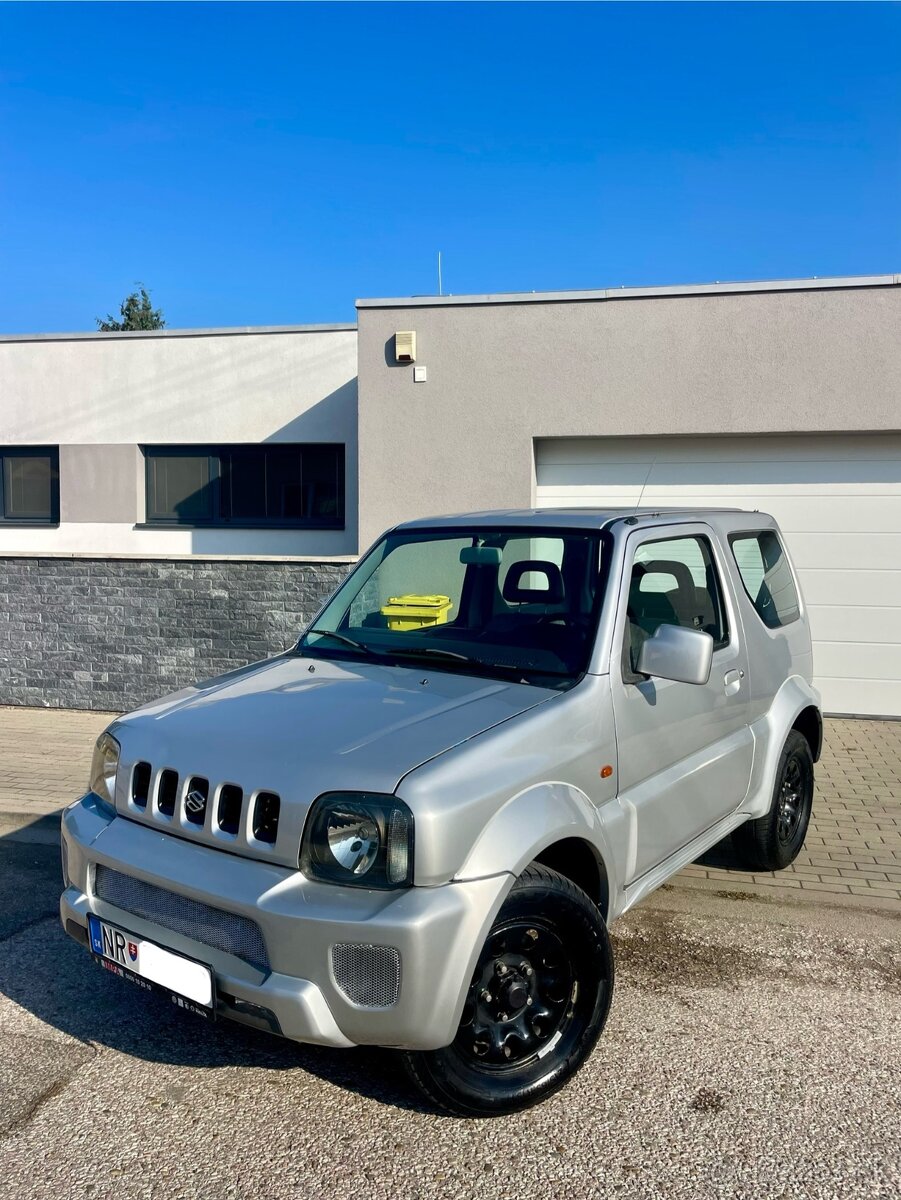 SUZUKI JIMNY 1,3 BENZÍN 4x4 NOVÁ STK EK