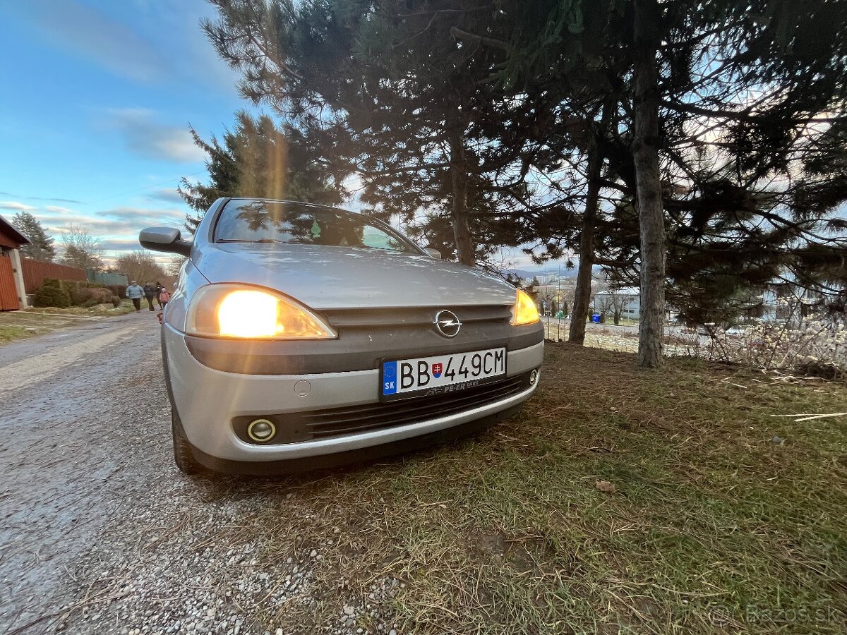 Opel Corsa C 1,2 benzin