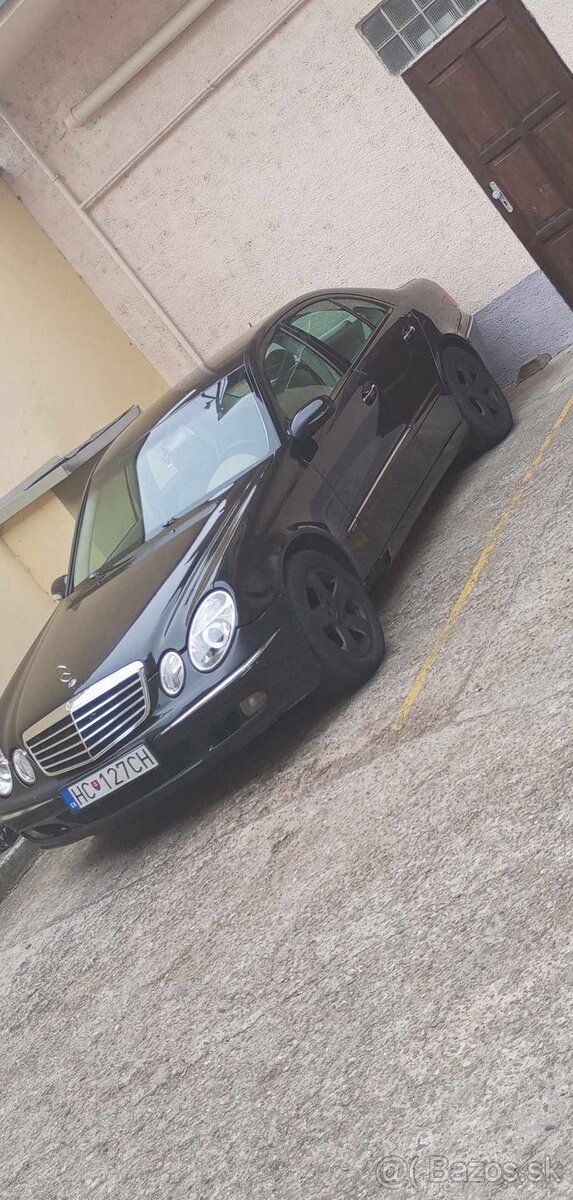 Predám Mercedes E 320 benzin