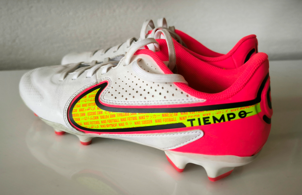 NIKE TIEMPO Legend 9 Academy FG/M  PC: 74,90EUR Kopačky