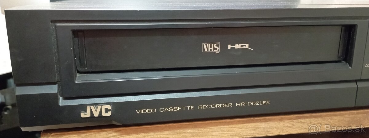 JVC HR-D521EE .... videorekorder....