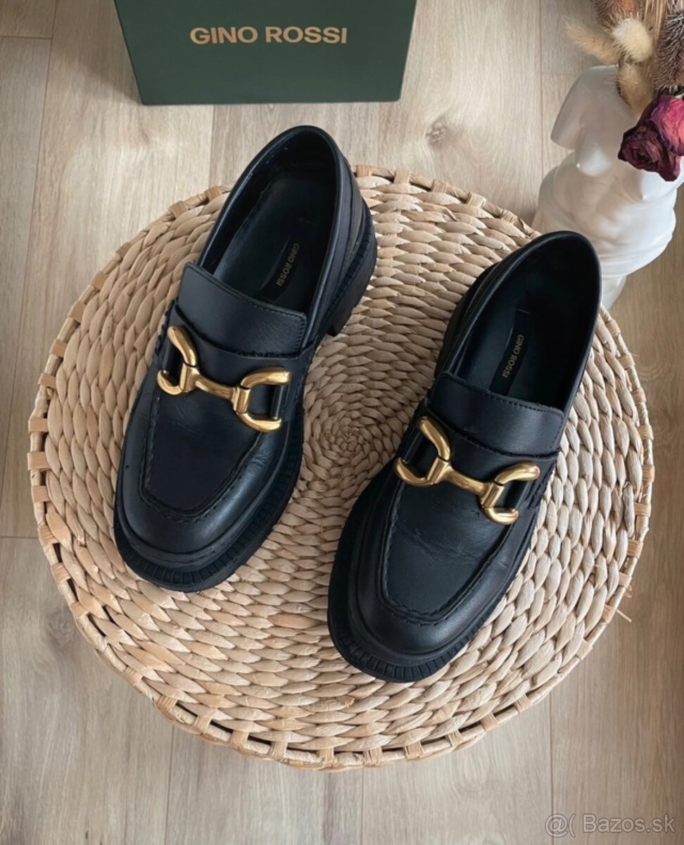 Dámske Gino Rossi loafersy