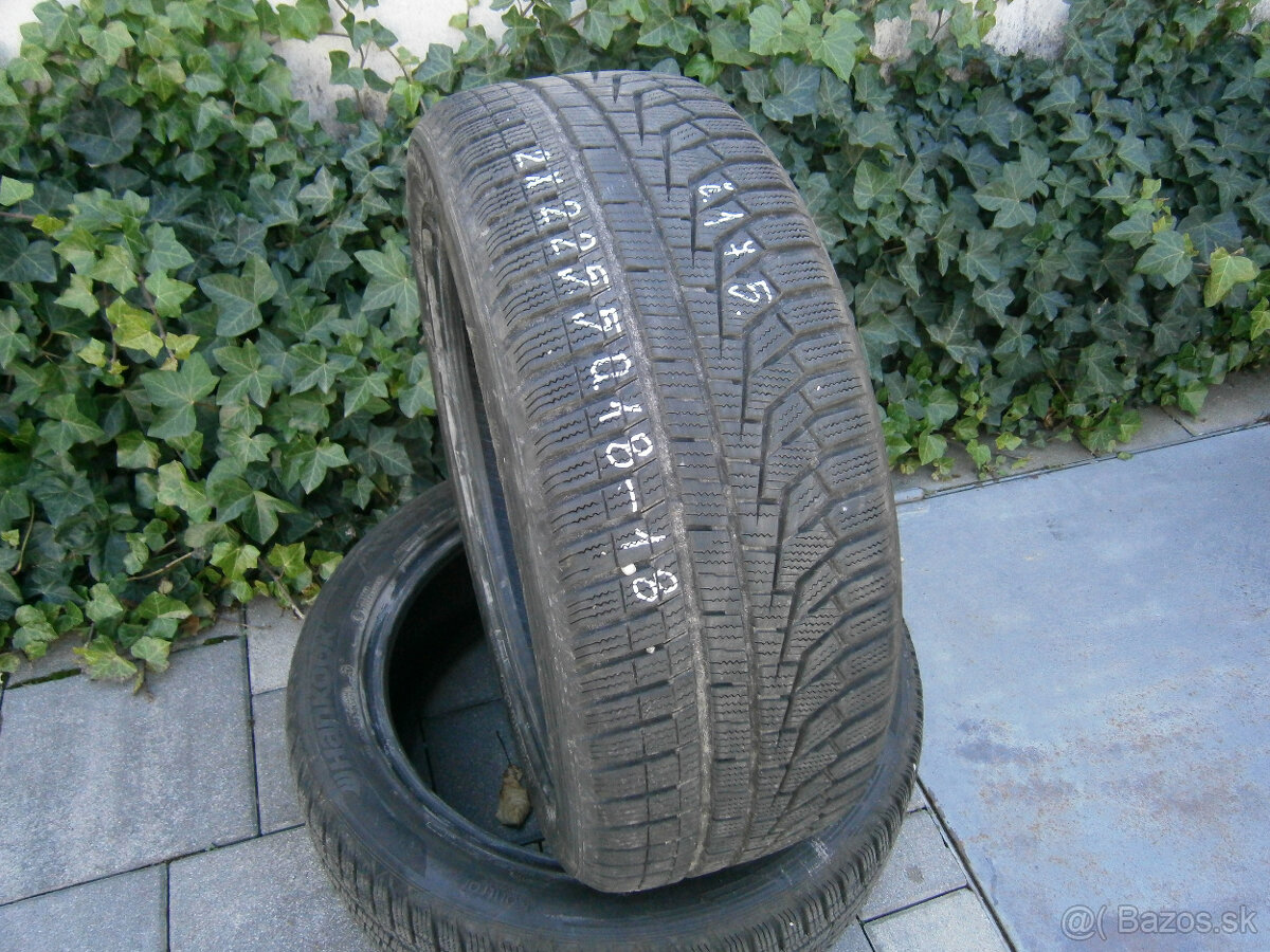 Predám 2x zimné pneu Hankook 225/50 R18 99VXL