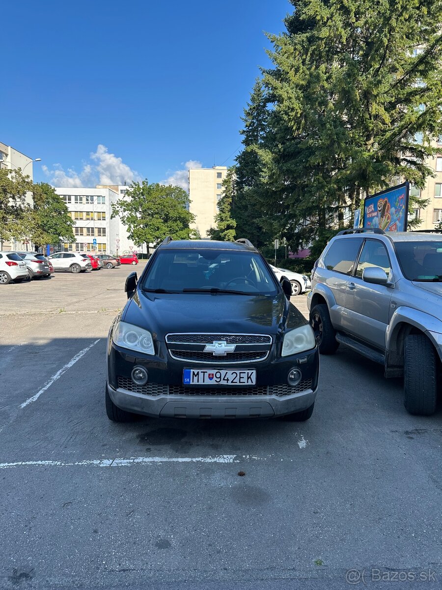 Chevrolet Captiva 3.2 benzín 4x4 A/T