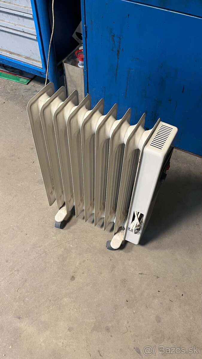 Olejovy radiator