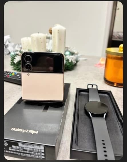 Samsung Galaxy Z-Flip 4 + Galaxy watch6