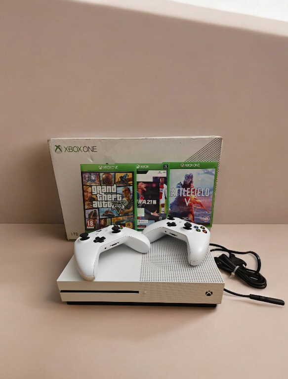 ✅ Xbox One S 1TB + 2x ovládač + 3x Hry ✅