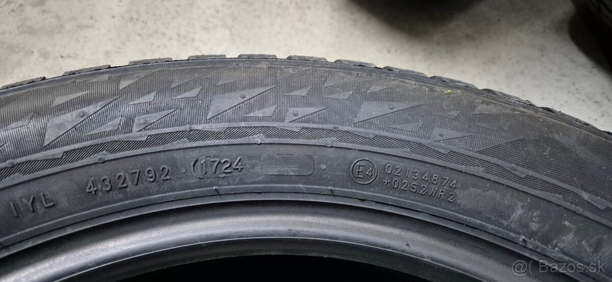 Zimné pneumatiky NOKIAN SNOWPROOF 2 SUV 235/55 R18 104H XL