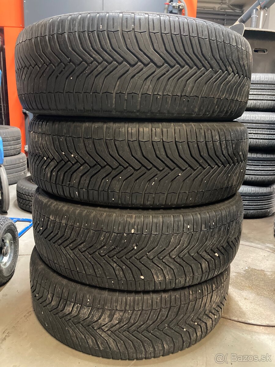 Michelin 215/55 r18