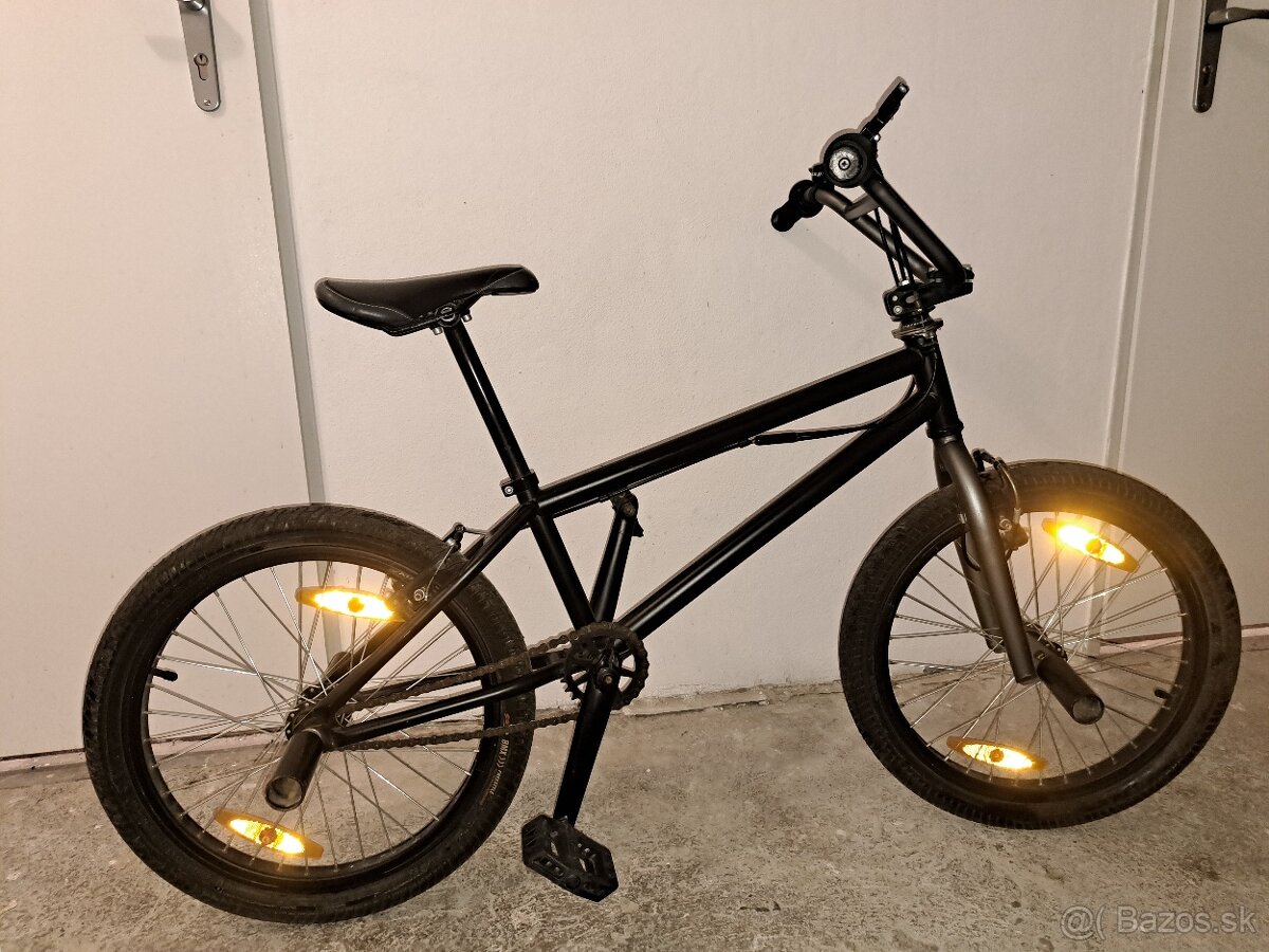 BMX freestyle FLYBIKE