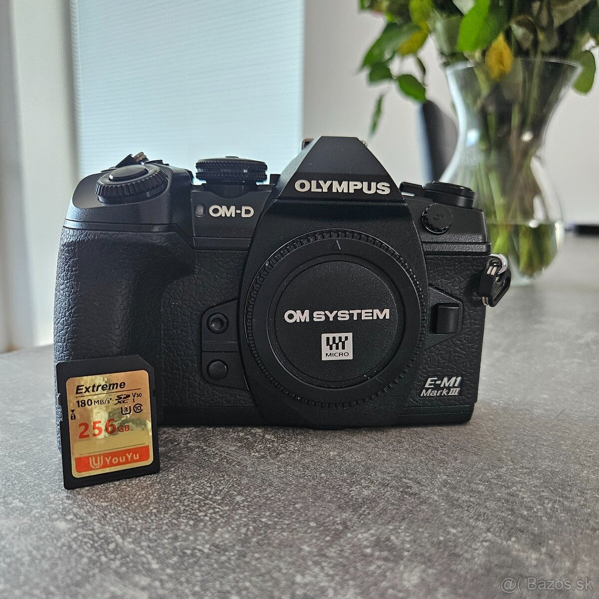 Olympus OM-D E-M1 Mark III