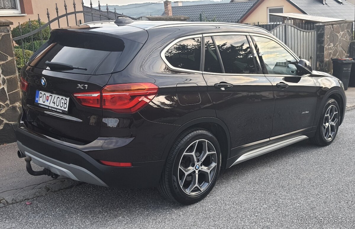 BMW X1 xDRIVE 18d xLINE