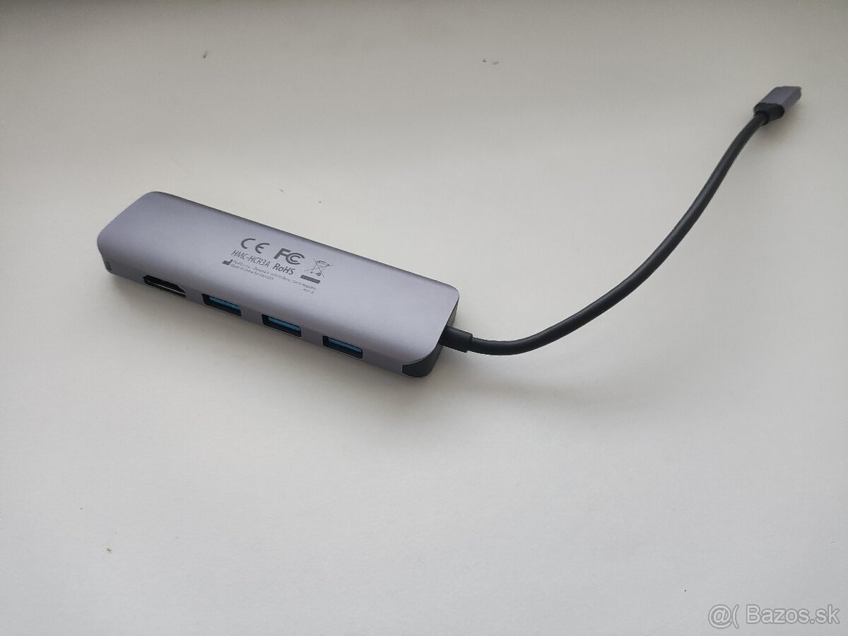 Axagon 5 v1 usb c hub