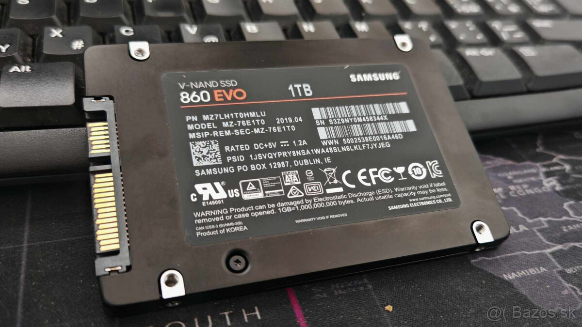 Predám 1TB SSD disk Samsung 860 EVO