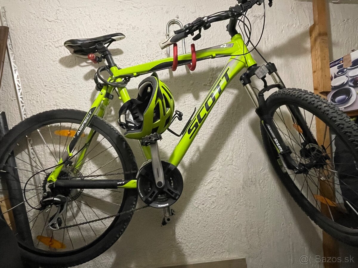 Predám horský bicykel SCOTT rám 40