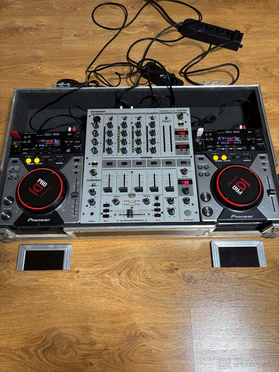 Pioneer Cdj 400 mix behringer djx700