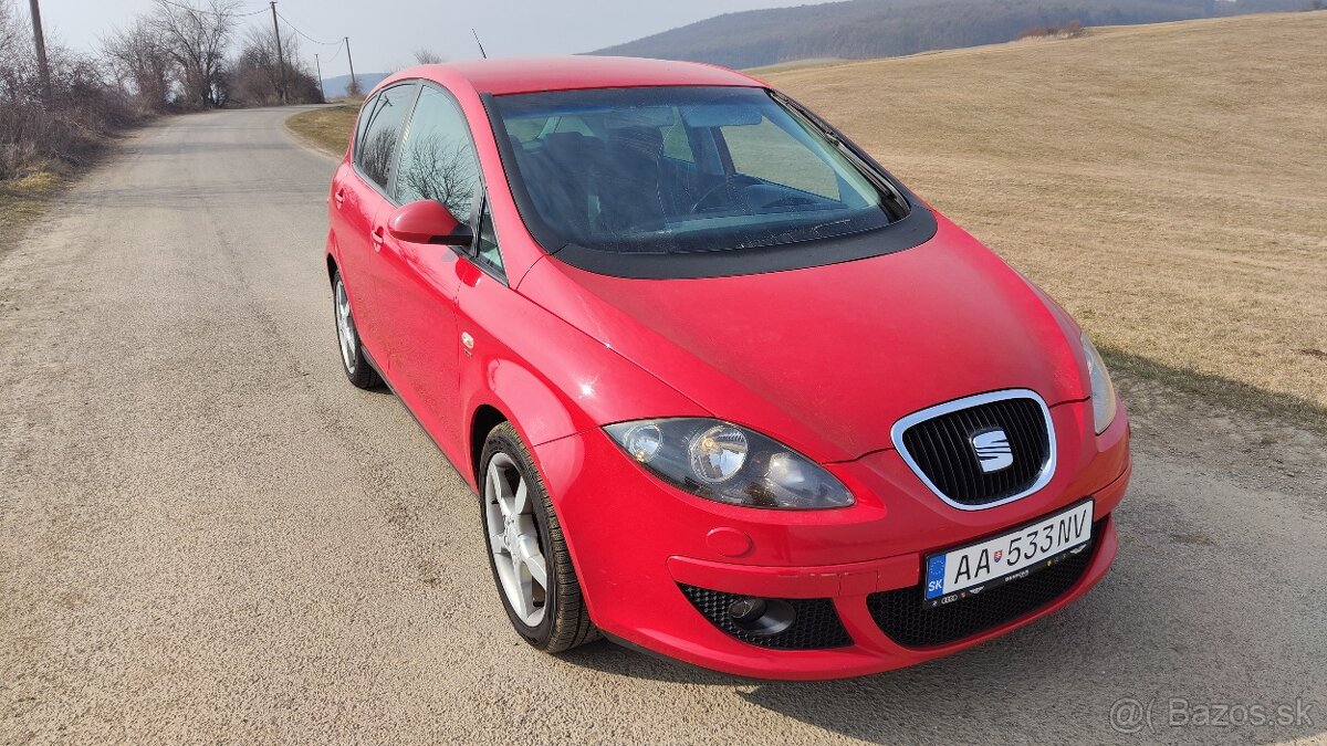 Altea 2.0tdi 103kw,DSG 6st,nová stk ek,rozvody aj zotrvačnik