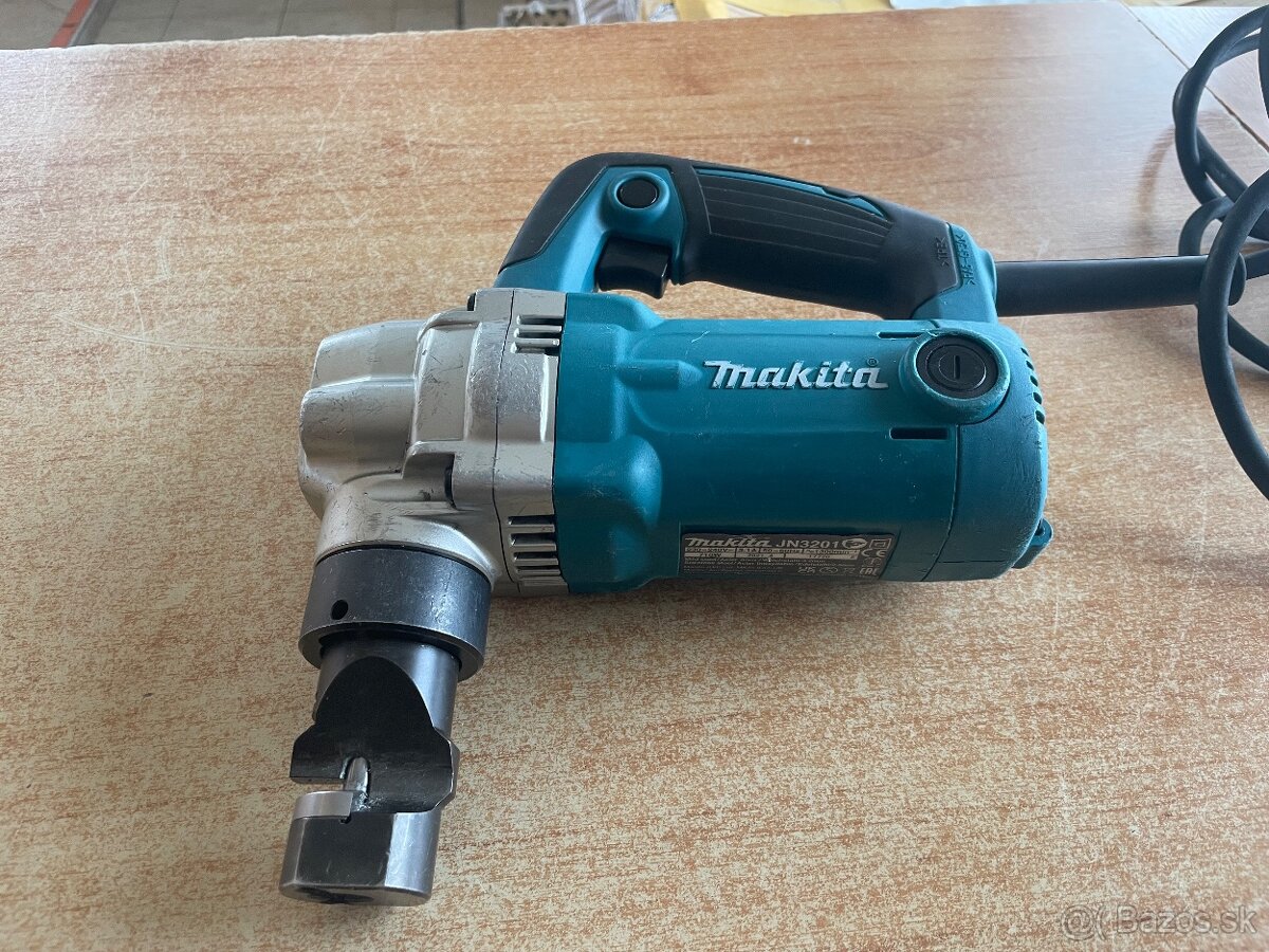 Makita JN3201