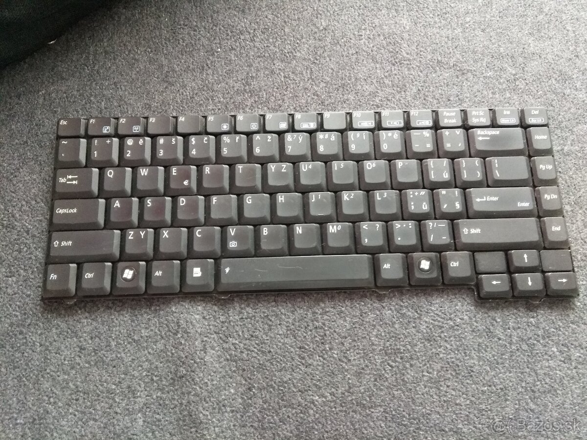 predám klávesnicu pre notebook Asus F5