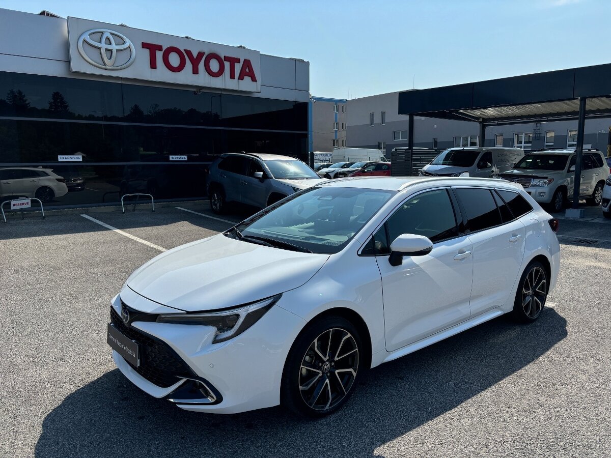 Toyota Corolla TS - 2.0 HEV - Executive + zimné pneumatiky