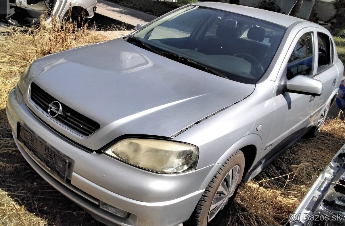 OPEL ASTRA G 1.6 predám MOTOR X16XER, PREVODOVKA, DVERE a in