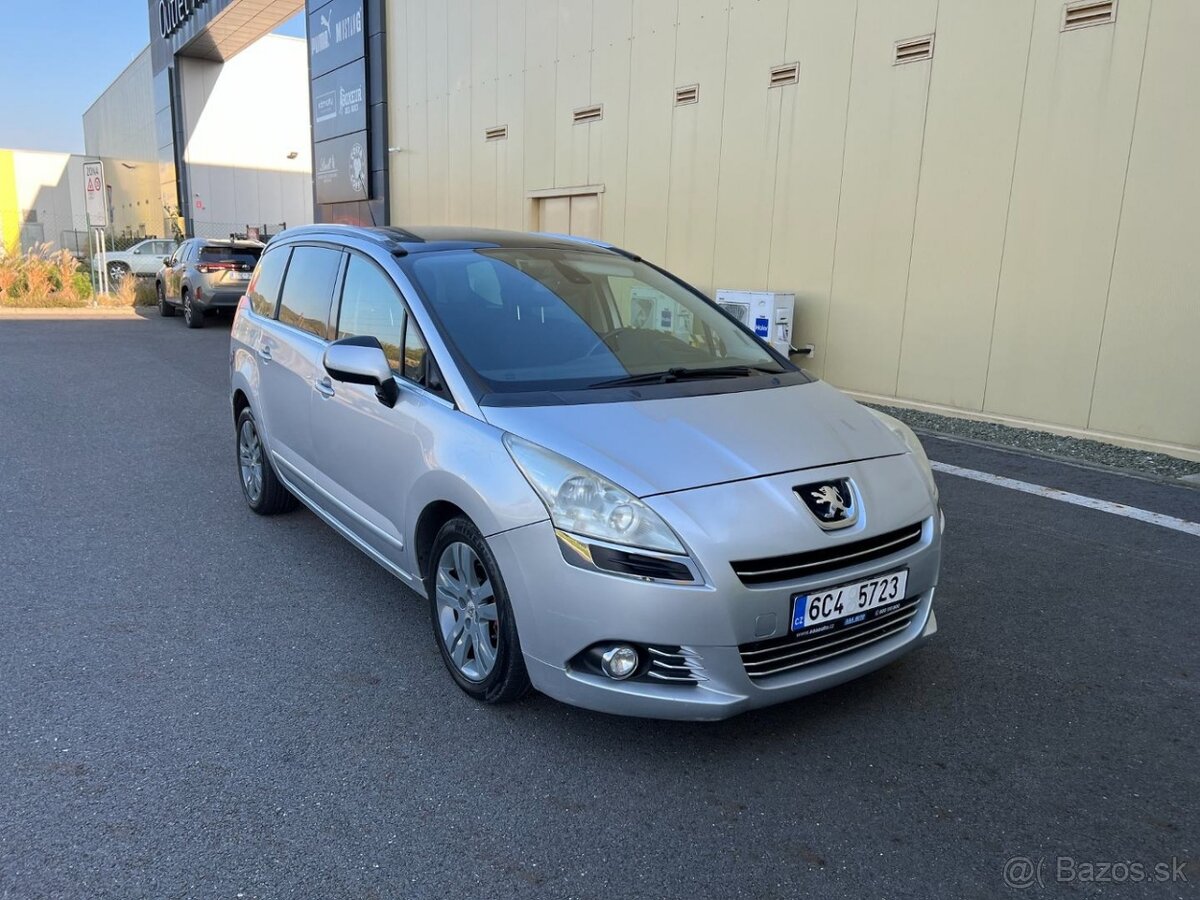 Peugeot 5008 2.0 HDi 110kw TOP VÝBAVA