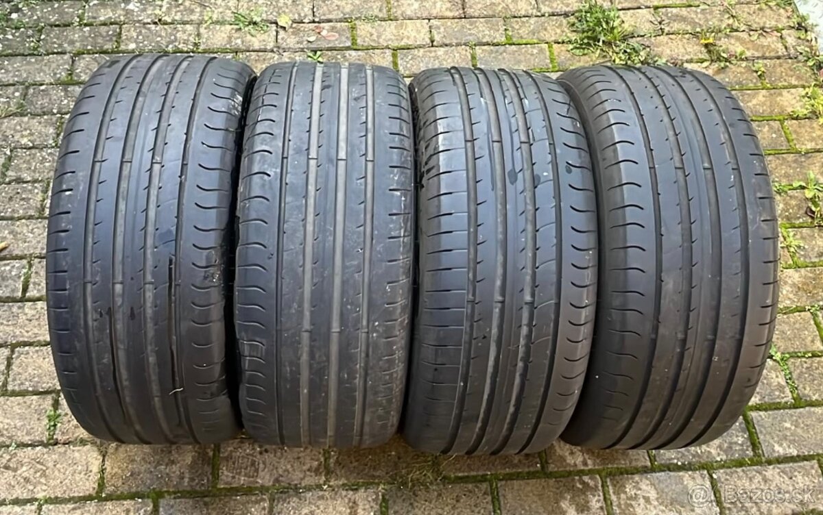 225/40 R18 Letne