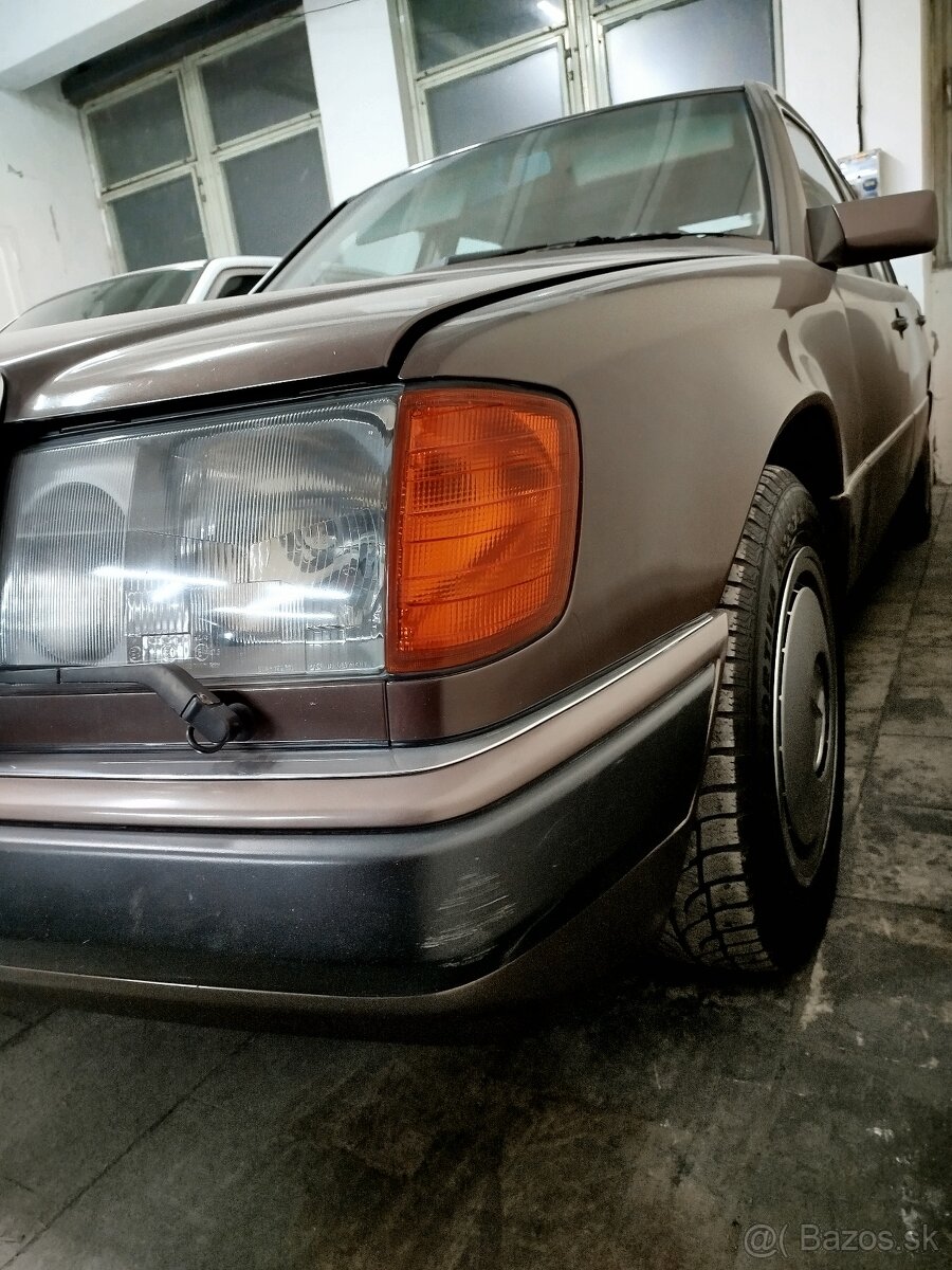 Mercedes W 124