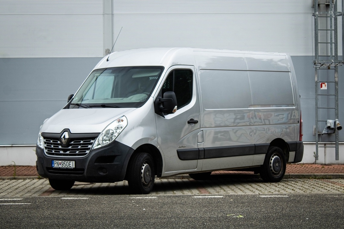 Renault Master III Business