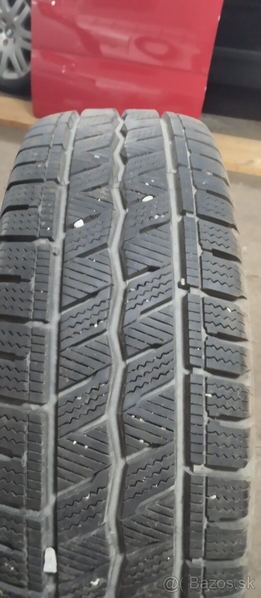 205/65 R16 c